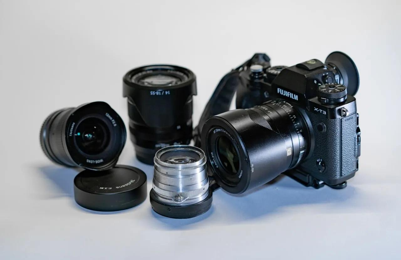 Камера Fujifilm X-T3 с объективами Белград
