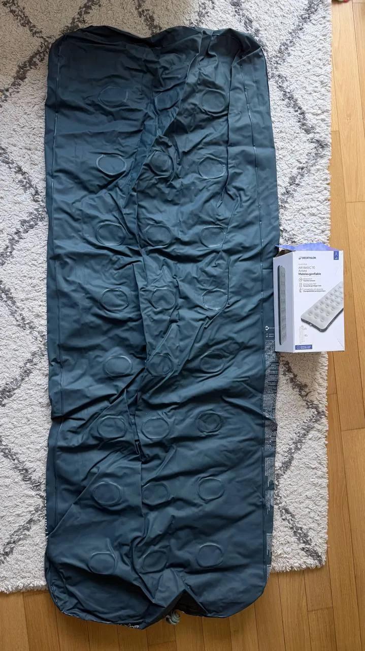 Матрас надувной Decathlon состояние нового