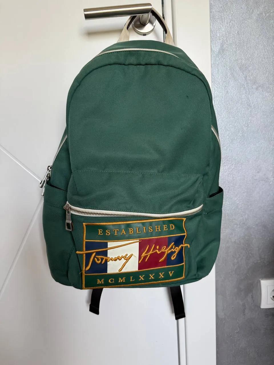 Рюкзак Tommy Hilfiger зелёный