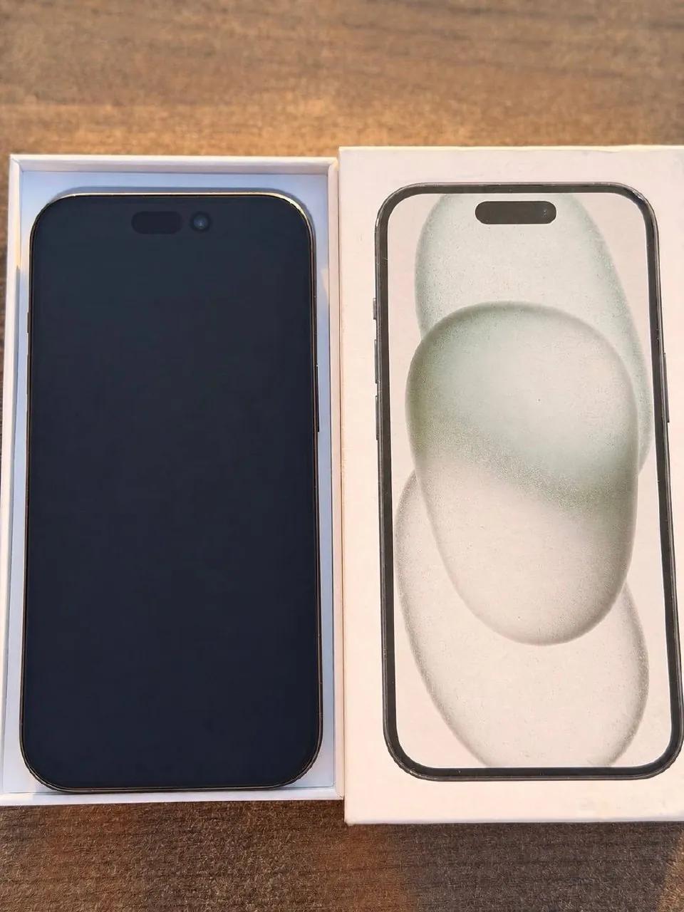 iPhone 15 128 ГБ идеальное состояние