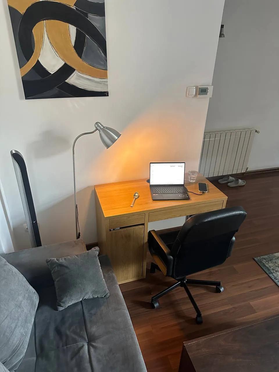 Стол IKEA 105×50 см отличное состояние