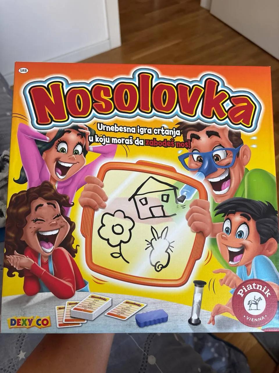 Настольная игра рисуй носом на планшете