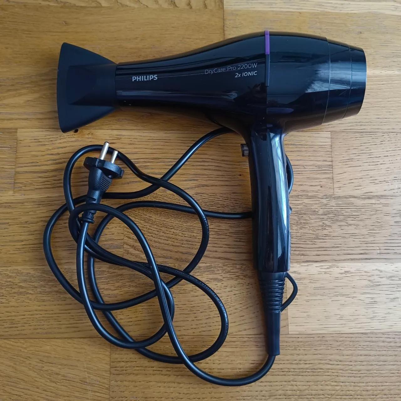 Фен Philips Dry Care 2200W с ионизацией
