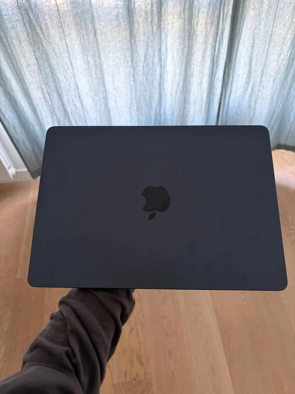 MacBook Air M2 8GB 512GB