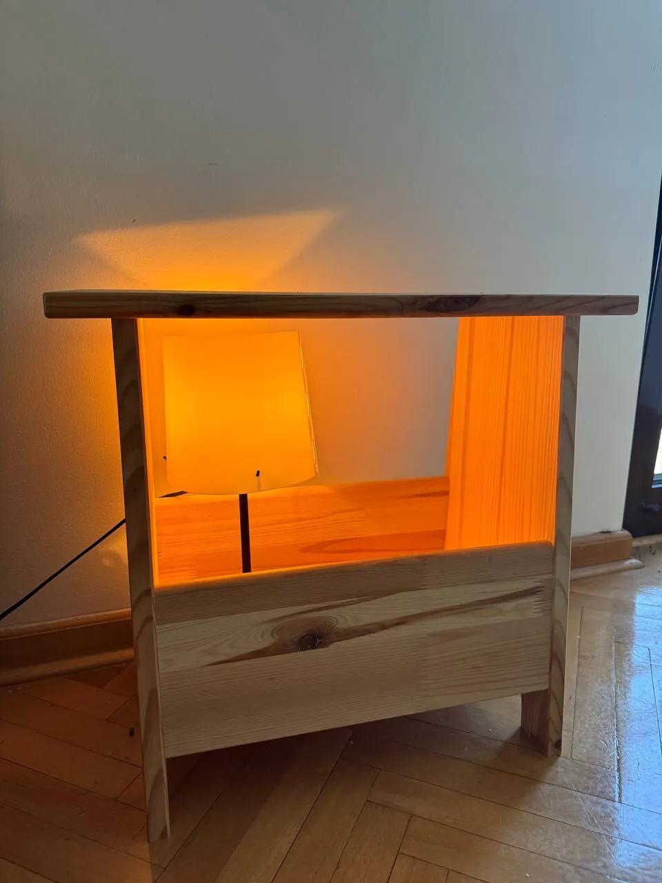 Столик IKEA PERJOHAN сосна
