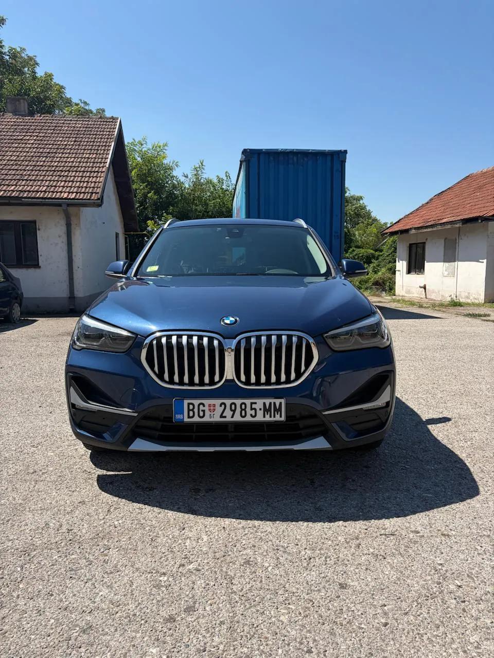 BMW X1 sDrive18d 2020 дизель автомат