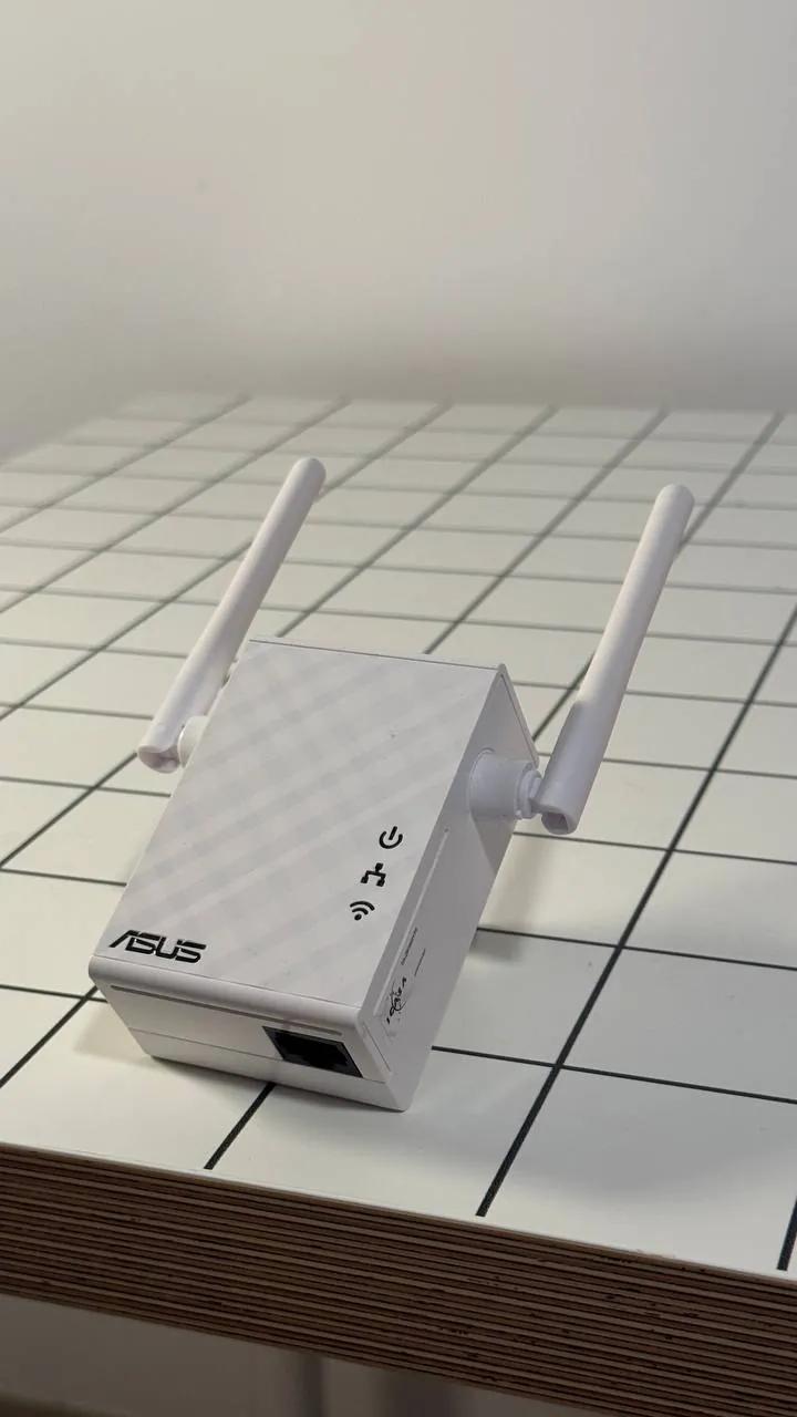 Усилитель Wi-Fi Asus RP-N12 N300