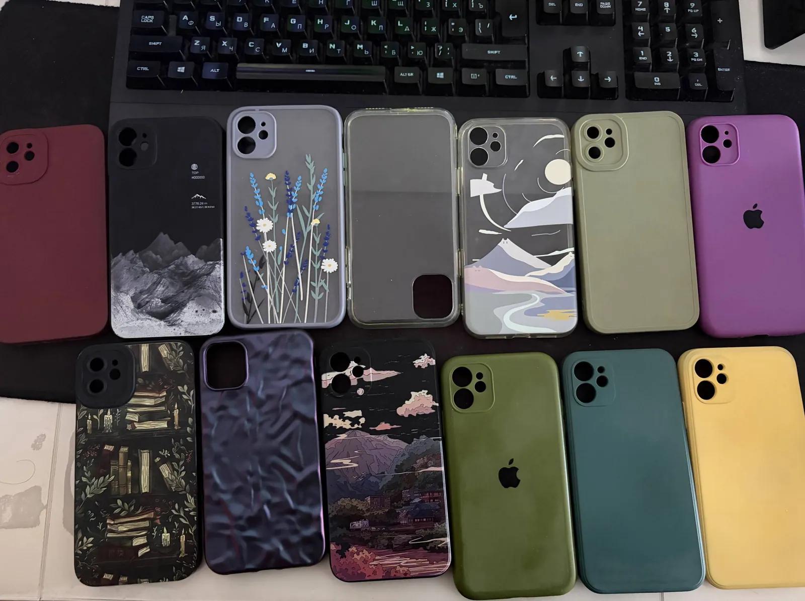 Чехлы на iPhone 11 набор 13 штук