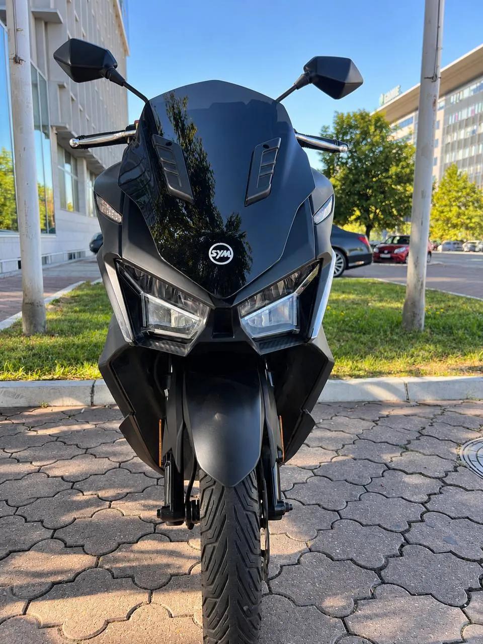 Аренда скутера Sym Jet X 125cc Белград