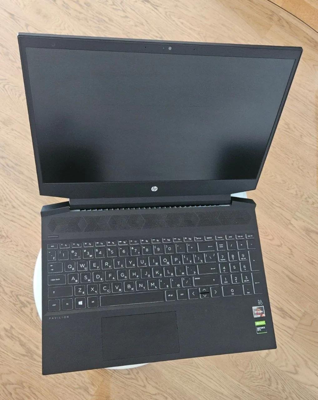 Ноутбук HP Pavilion Gaming 15 Ryzen 5 GTX 1650Ti