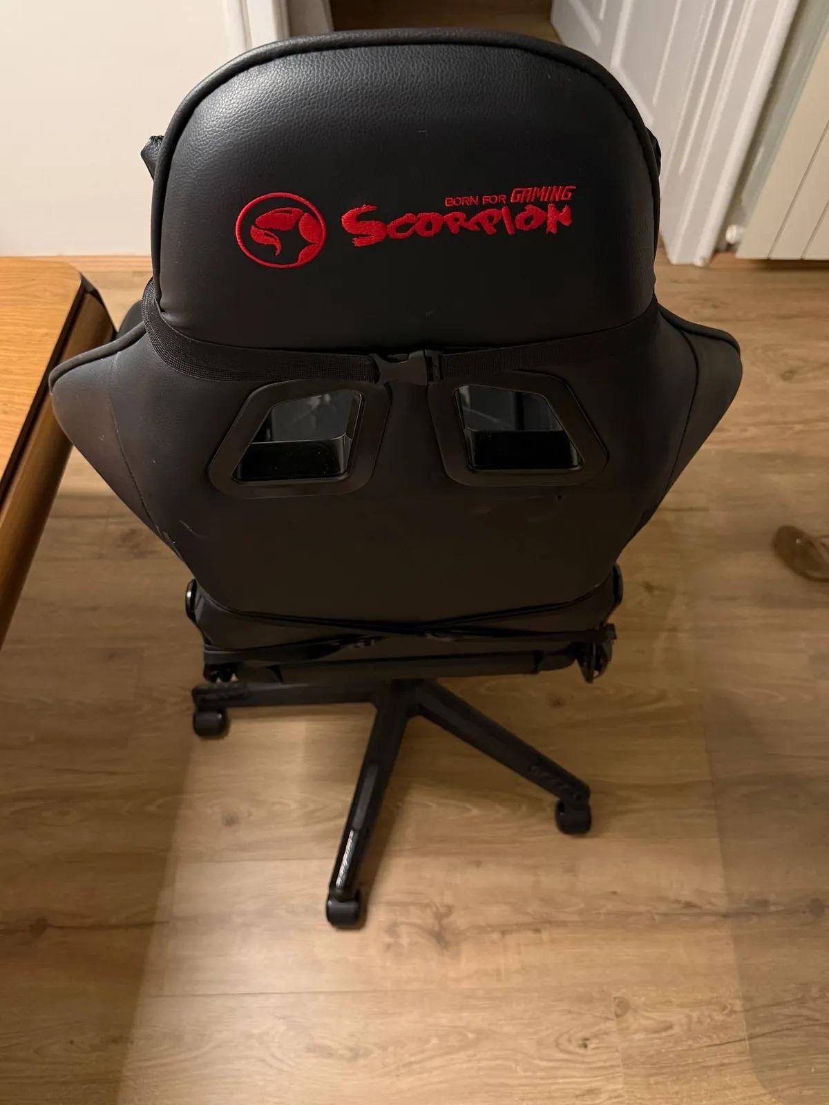 Игровое кресло Born for Gaming Scorpion Палилула Белград
