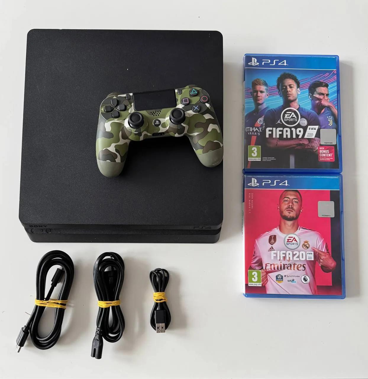 Sony PlayStation 4 Slim 1 ТБ с играми Белград