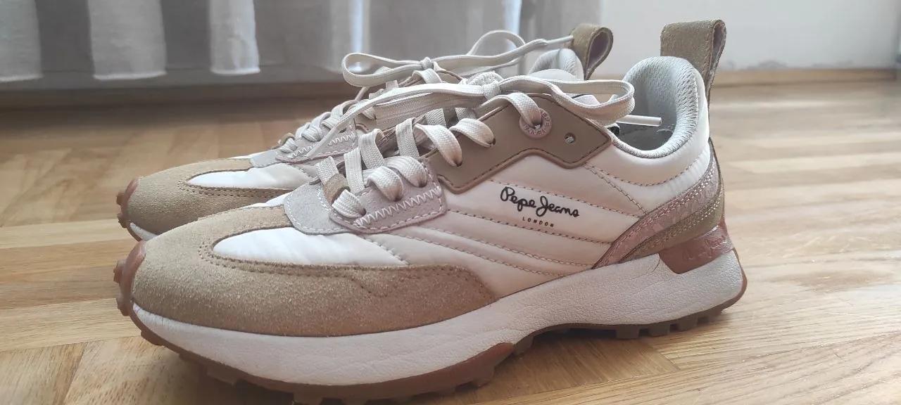 Кроссовки Pepe Jeans London размер 35-36