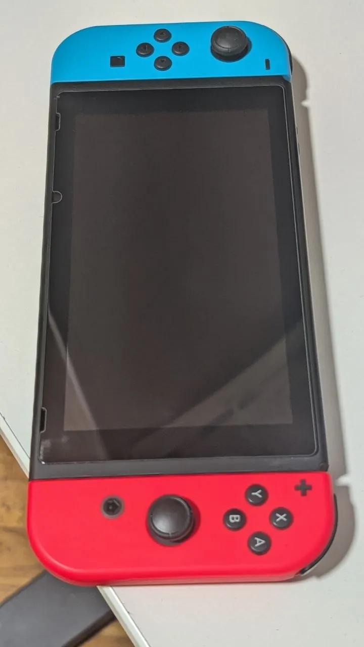 Nintendo Switch 2019 с двумя контроллерами Pro Белград