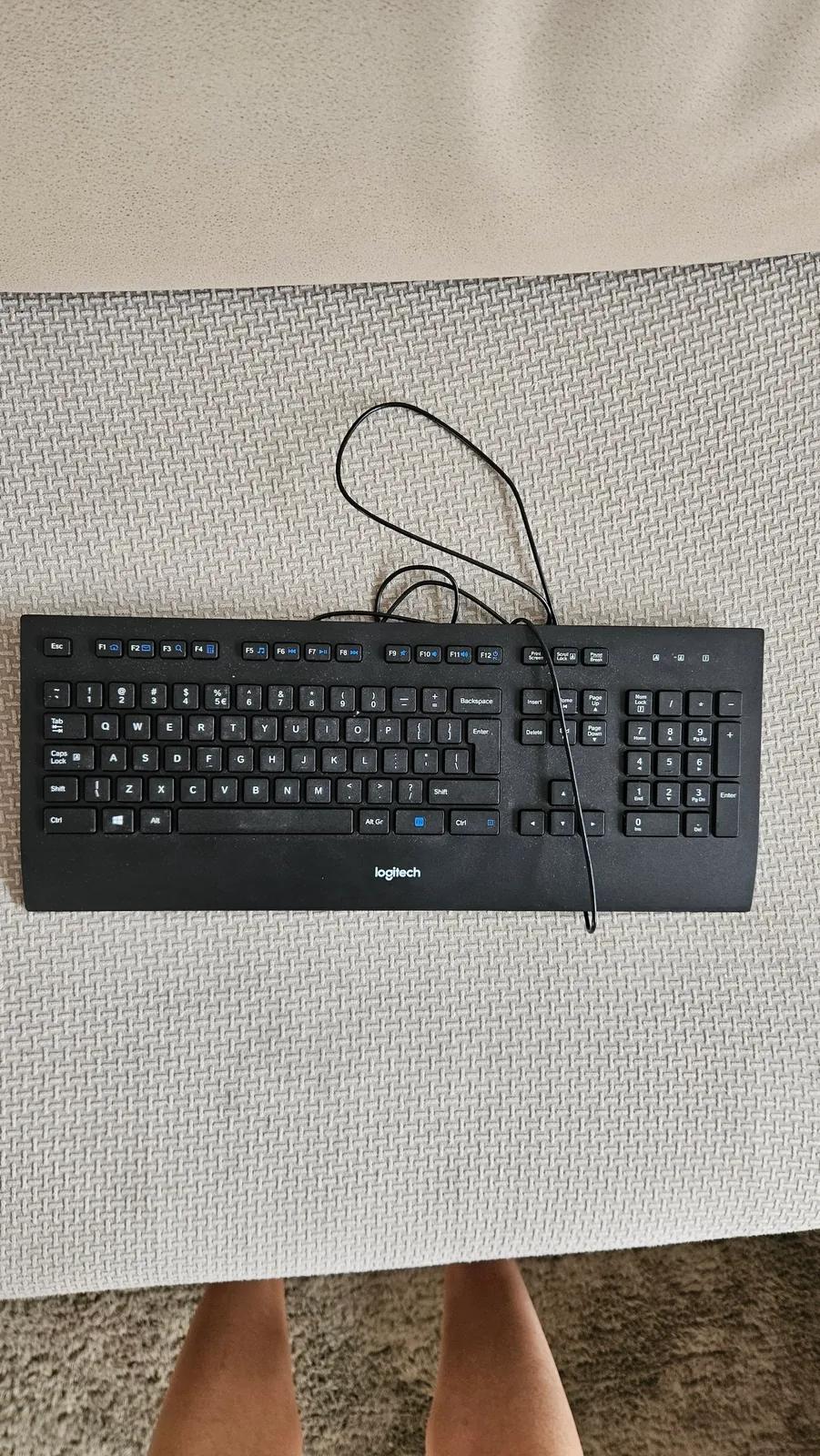 Клавиатура Logitech K280e проводная и беспроводная Ташмайдан