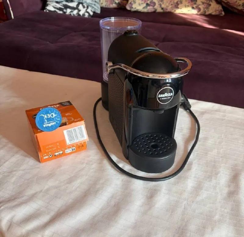 Кофемашина Lavazza капсульная с капсулами Белград