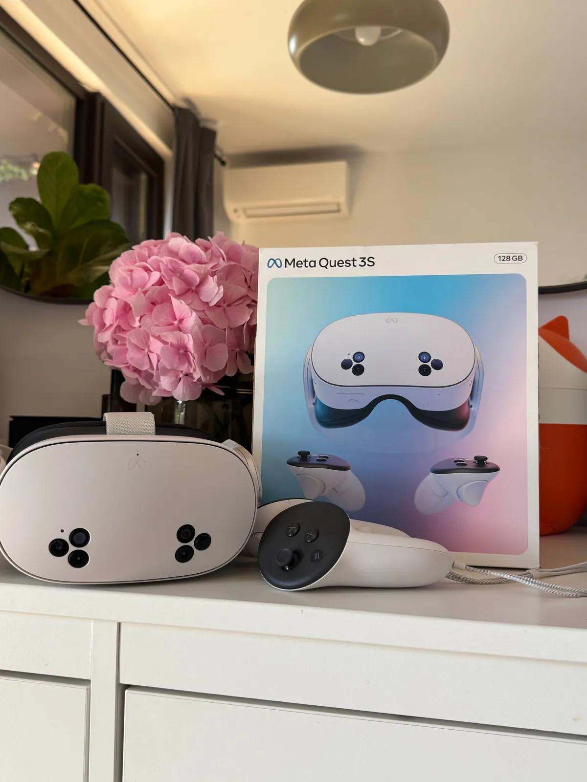 VR-шлем Meta Quest 3S 128GB Дорчол