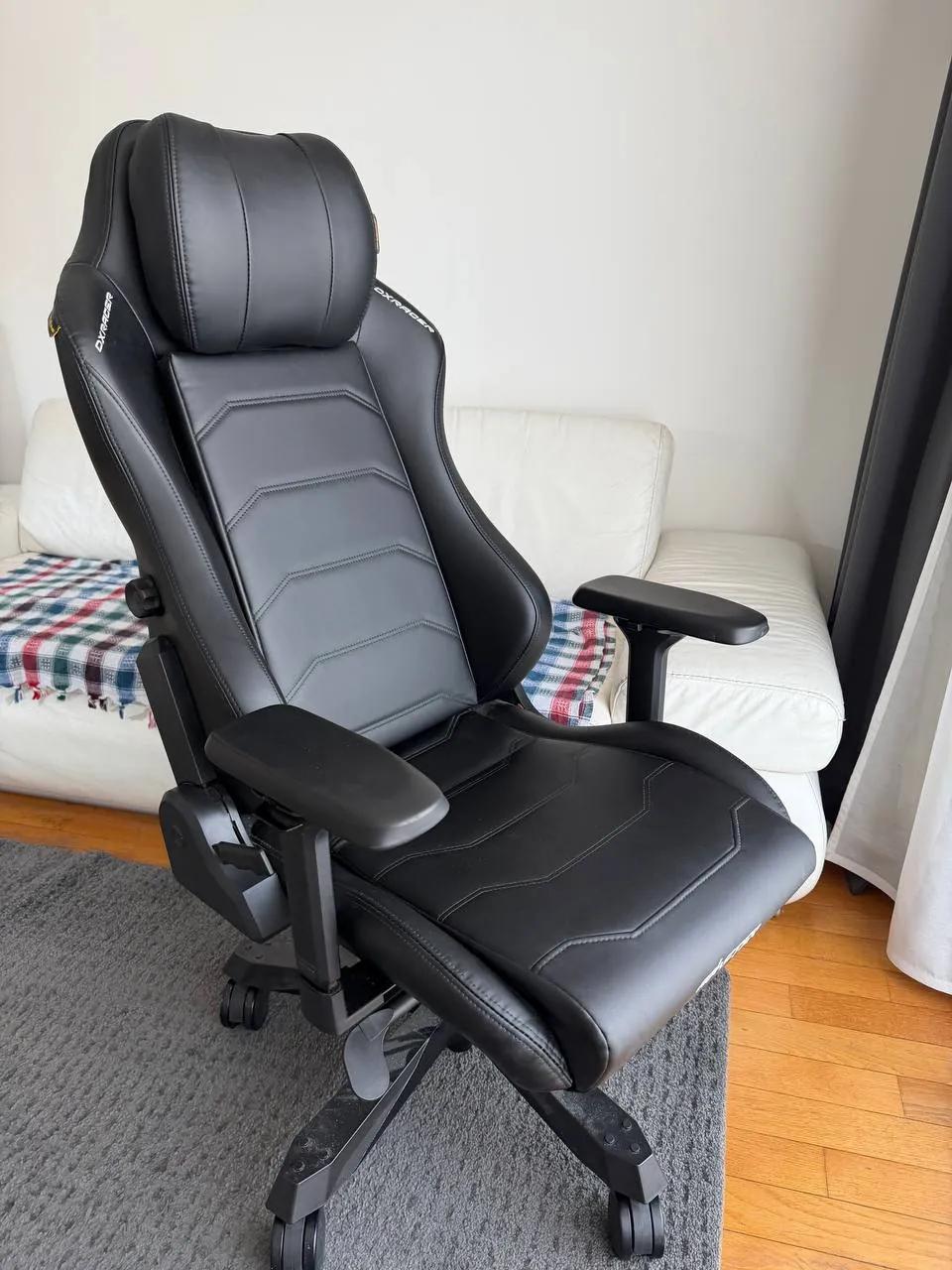 Игровое кресло DXRacer Master XL Black