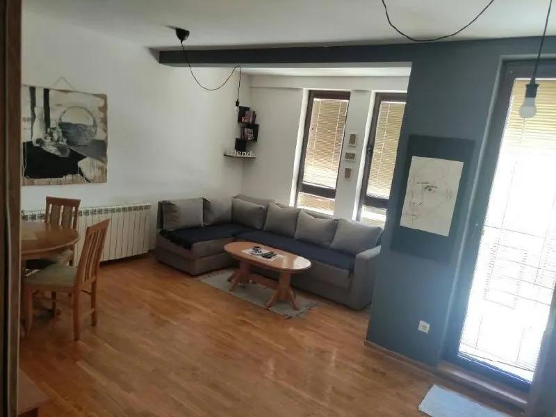Квартира с отдельной спальней 45 м² Zvezdara Белград