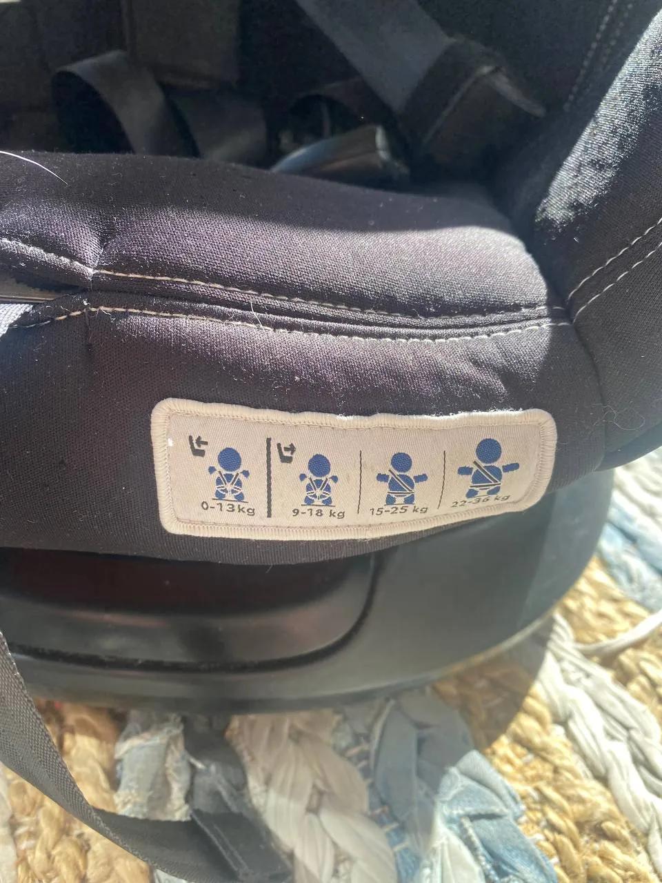 Детское автокресло Chicco