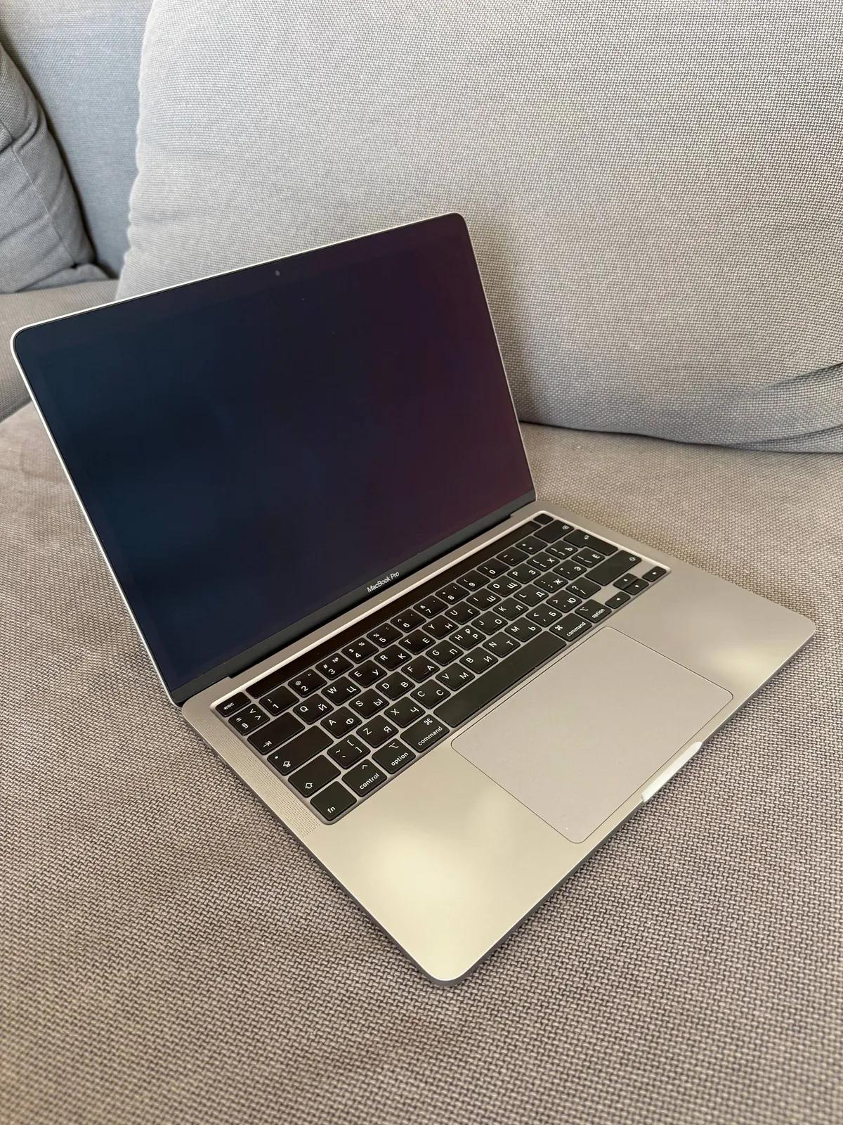 MacBook Pro 2020, MacBook Air M3 и Xbox Elite, Белград