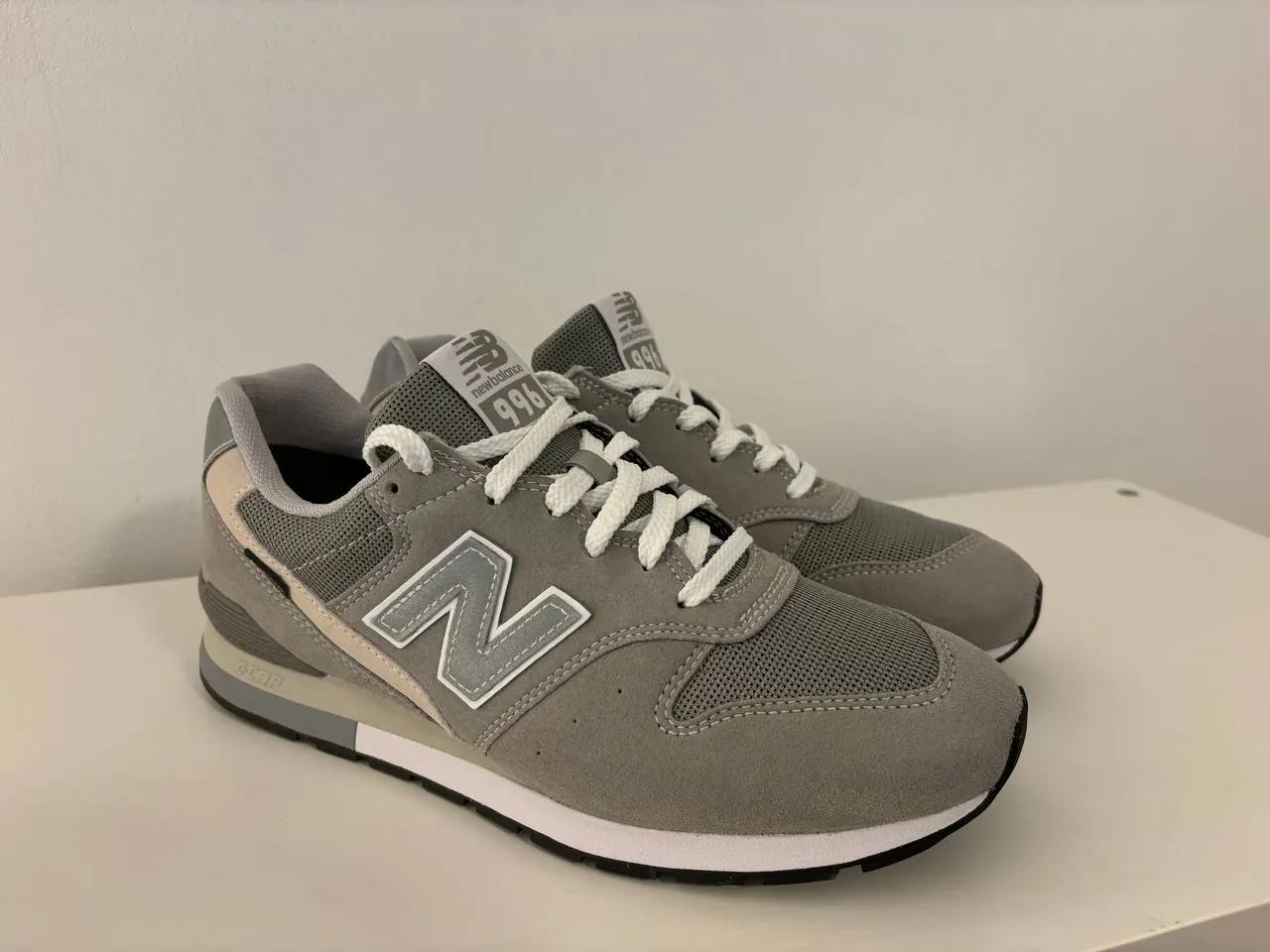 Кроссовки New Balance 996 EU 41.5 серые новые