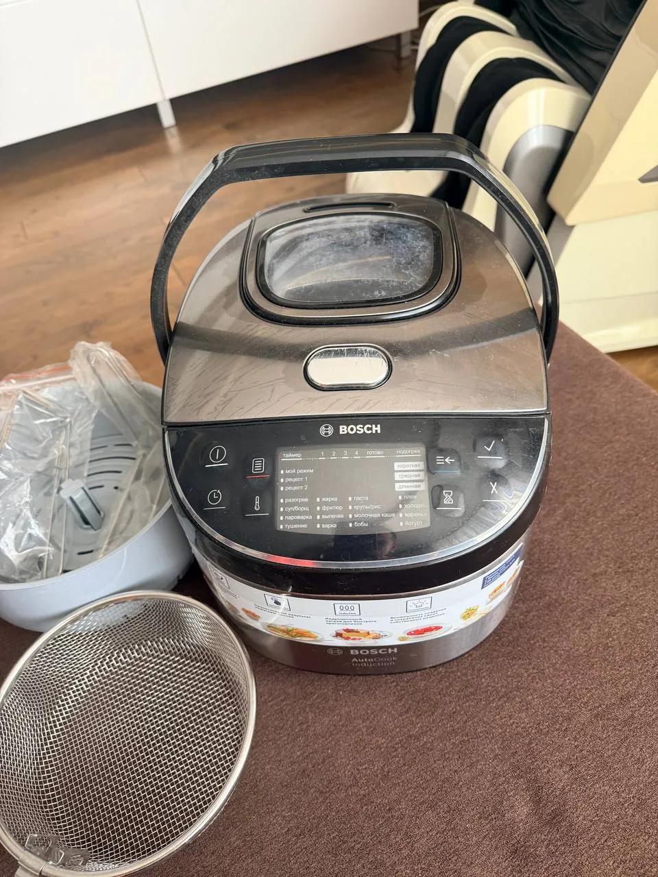 Мультиварка Bosch AutoCook MUC48B68RU Нови-Сад