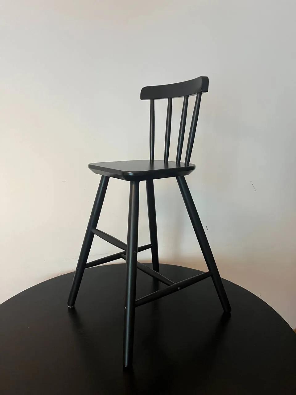 Детский стул IKEA AGAM чёрный
