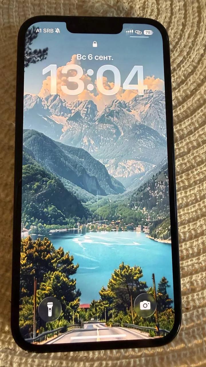 IPhone 16e 128 ГБ с оригинальной коробкой