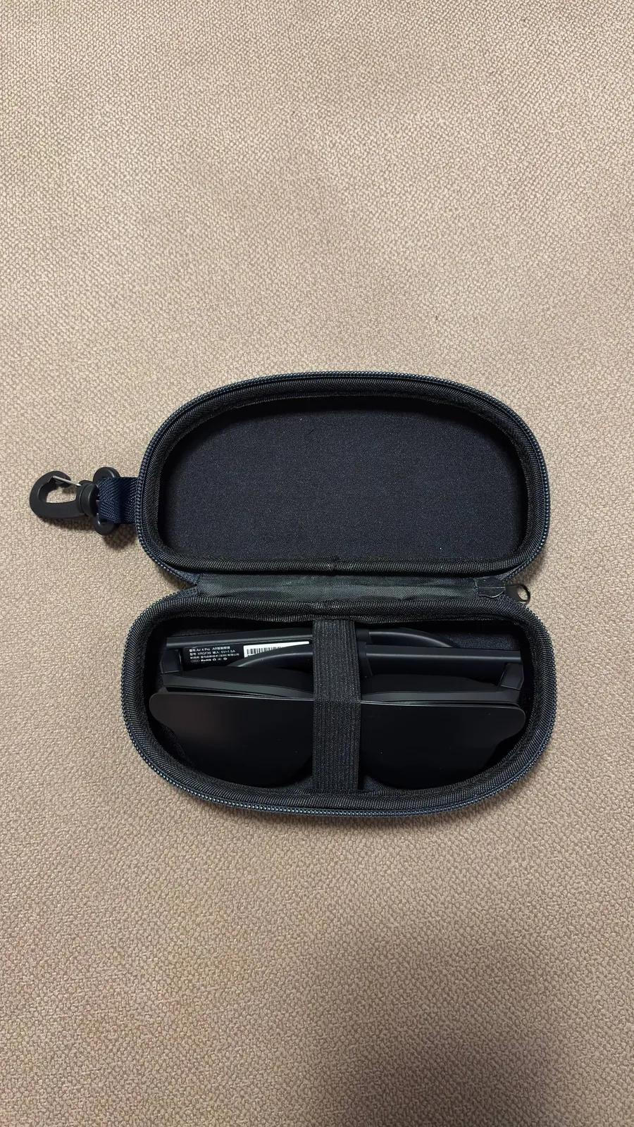 AR-очки Rayneo Air 4 Pro