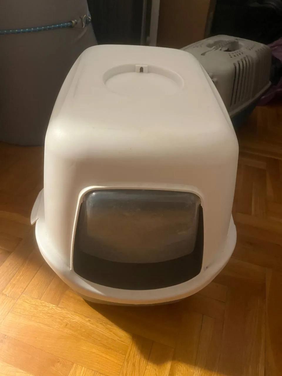 Закрытый туалет для кошки 48×37×40 см