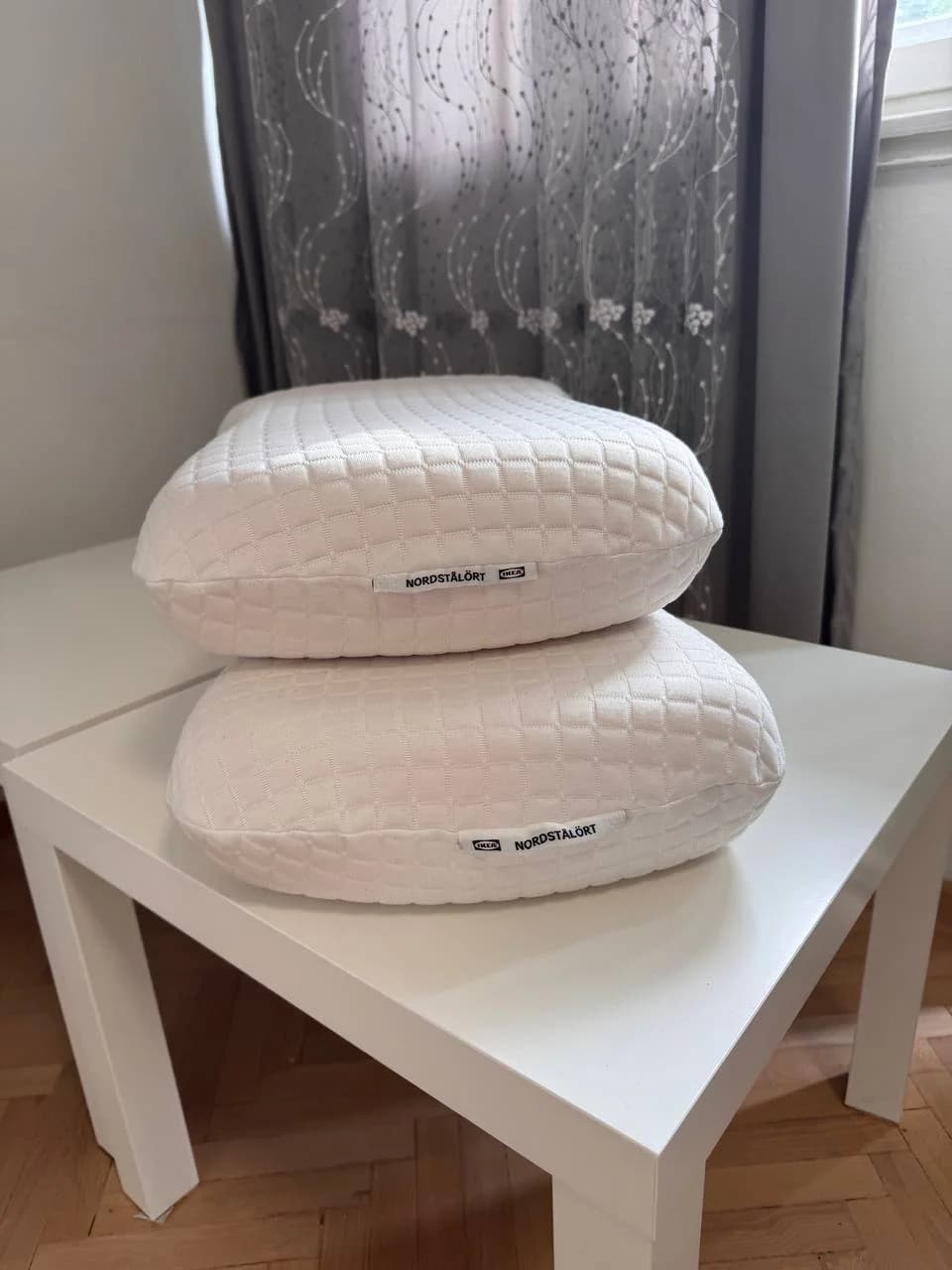 Подушки IKEA NORDSTALORT 2 шт