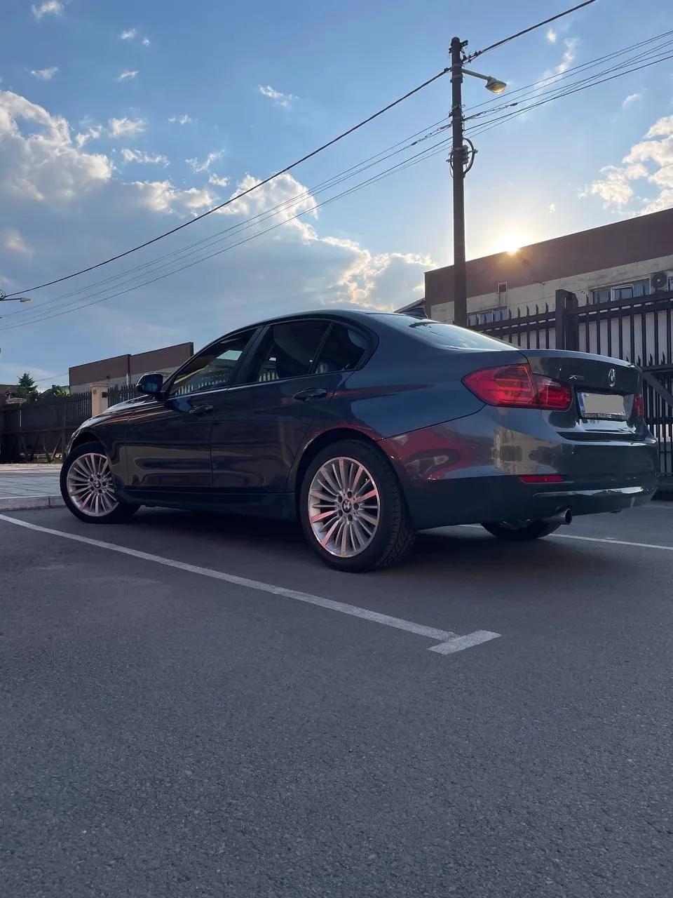 BMW 320D xDrive автомат 2015 год Белград