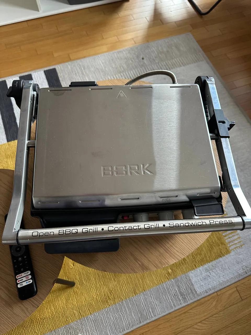 Электрогриль BORK G800 антипригарный Земун