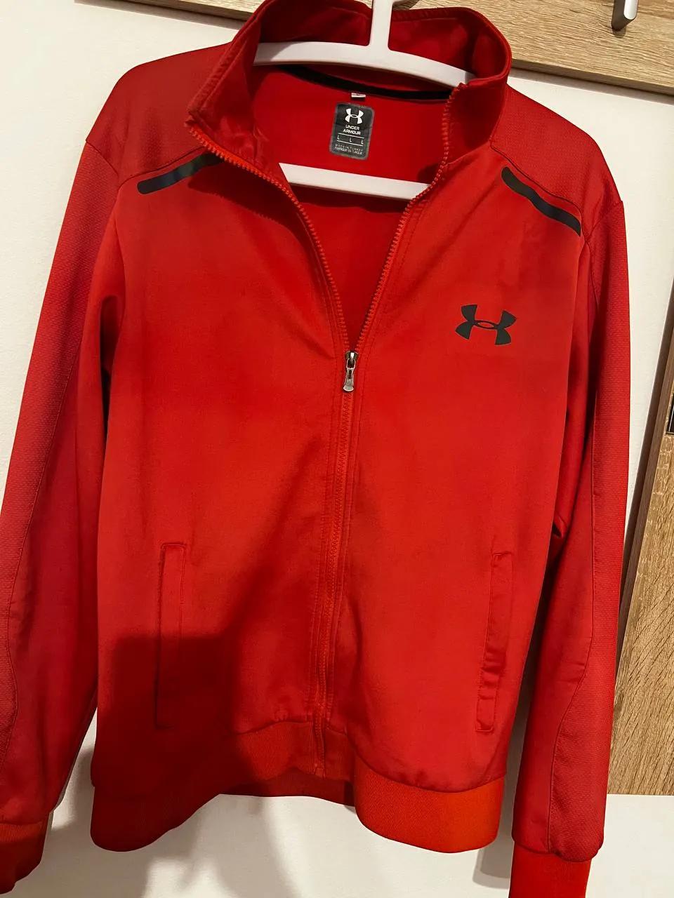 Олимпийка Under Armour и джемпер Umbro Палилула