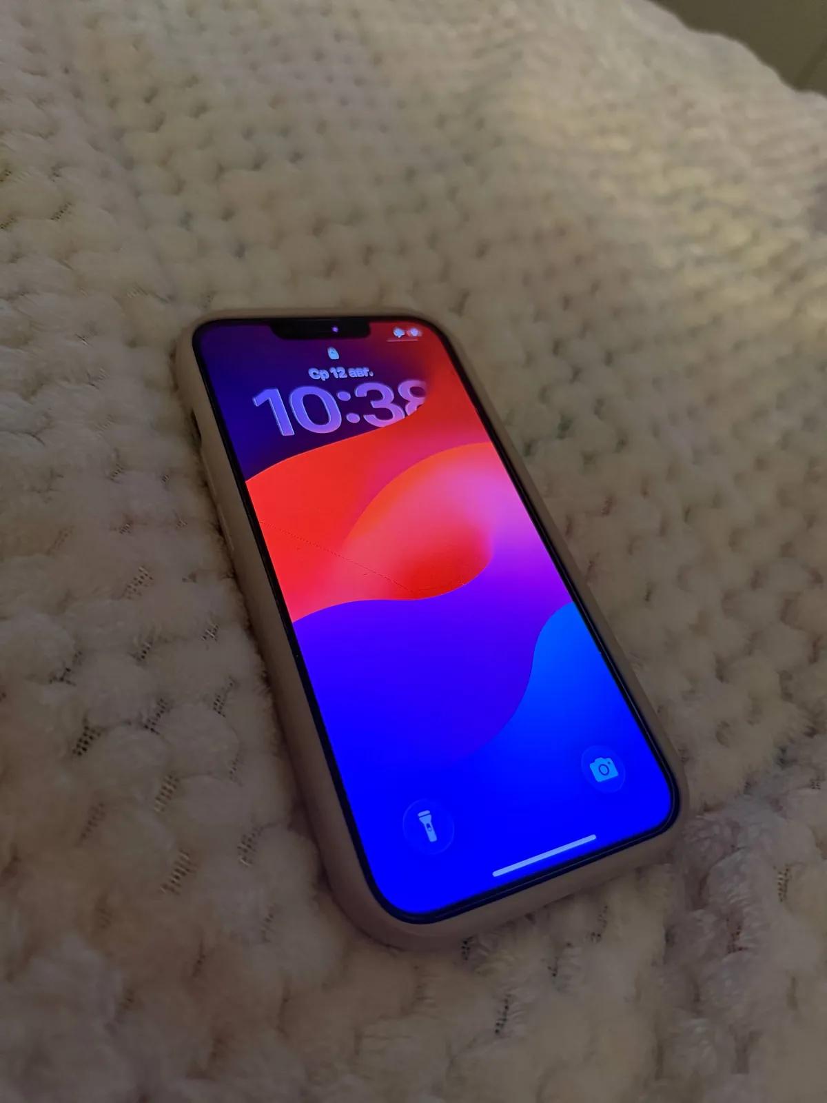 IPhone 13 256 ГБ с заменённым аккумулятором Белград