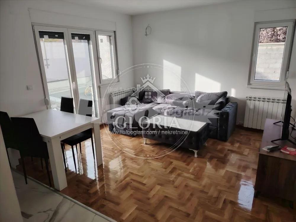 Квартира 52 м² в Сурчине, Белград