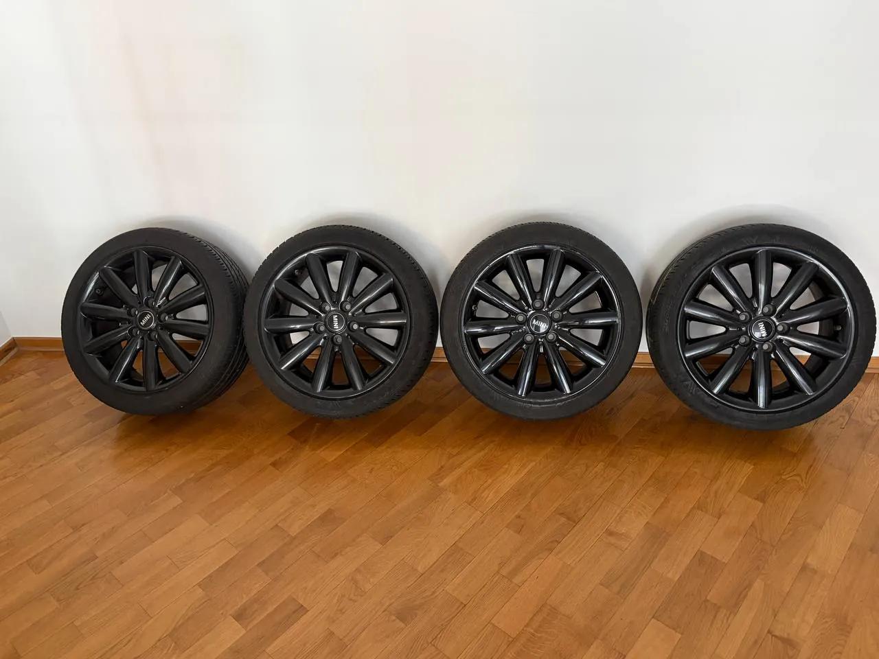Колёса MINI Cooper F56 с летней резиной R17