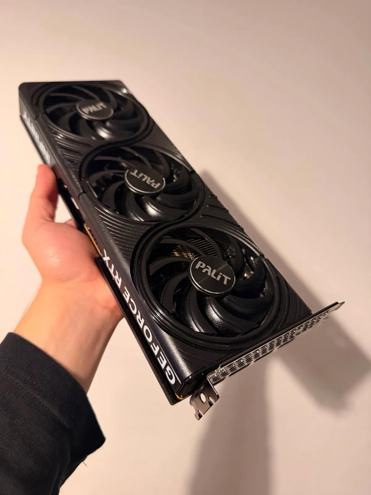 Видеокарта Palit RTX 5060 8GB Белград