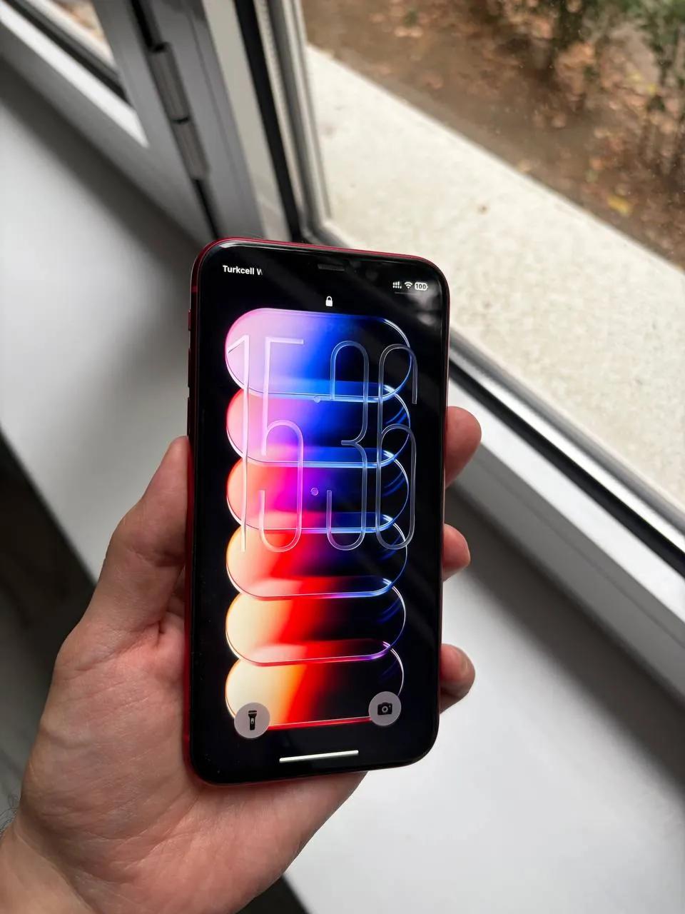 IPhone 11 Red 128 ГБ с двумя физическими SIM-картами
