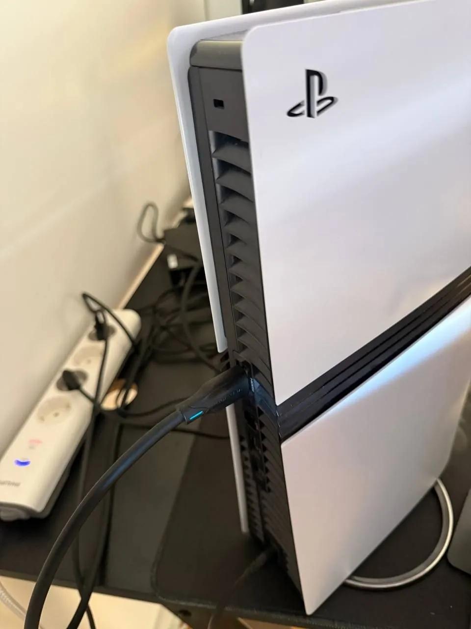 PlayStation 5 Pro 3 ТБ с SSD Белград