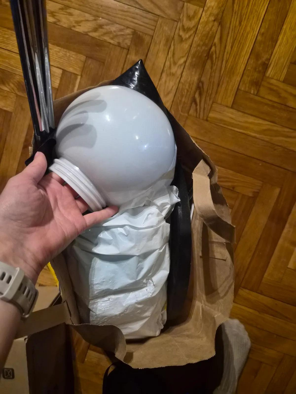 Два плафона бесплатно