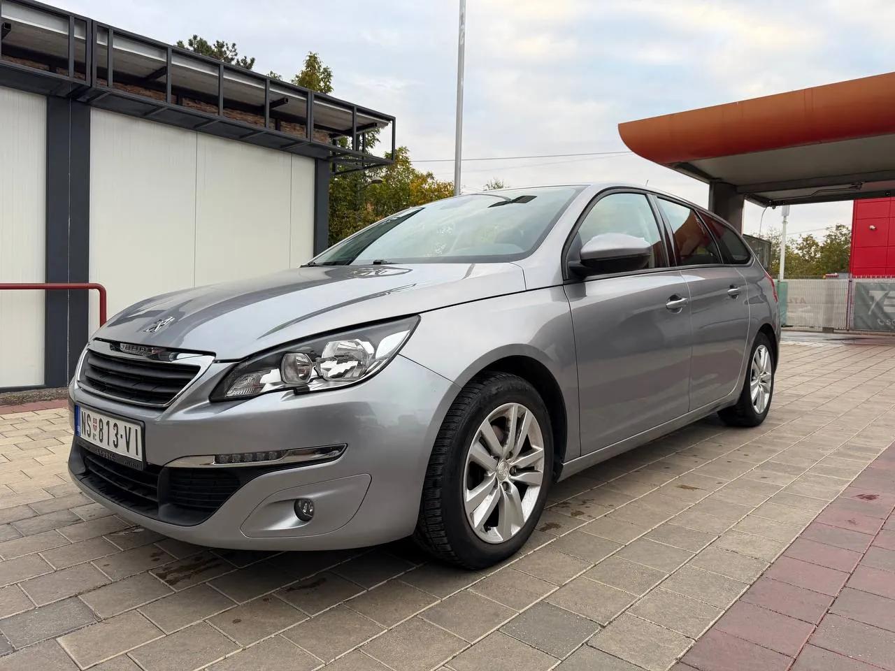 Peugeot 308 1.6 HDi механика 2017 года Нови-Сад