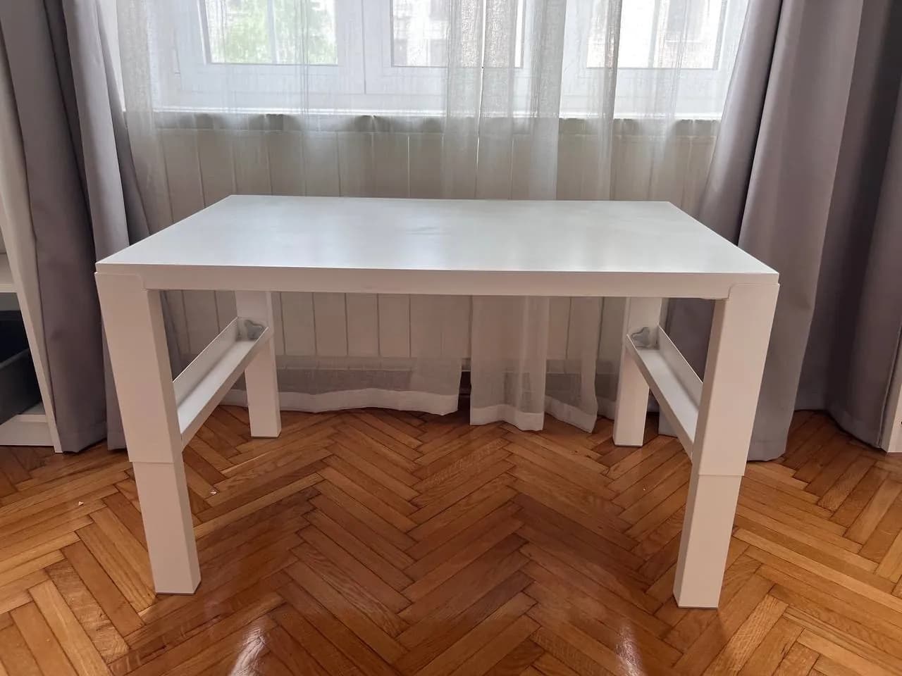 Детский растущий стол и стул IKEA