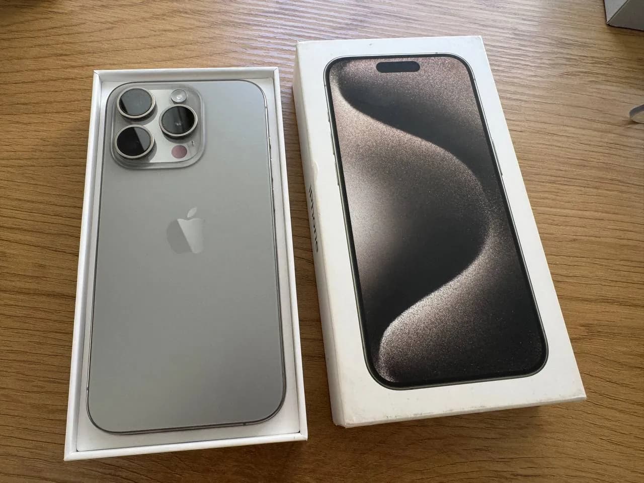 iPhone 15 Pro 128GB Natural Titanium Нови Сад