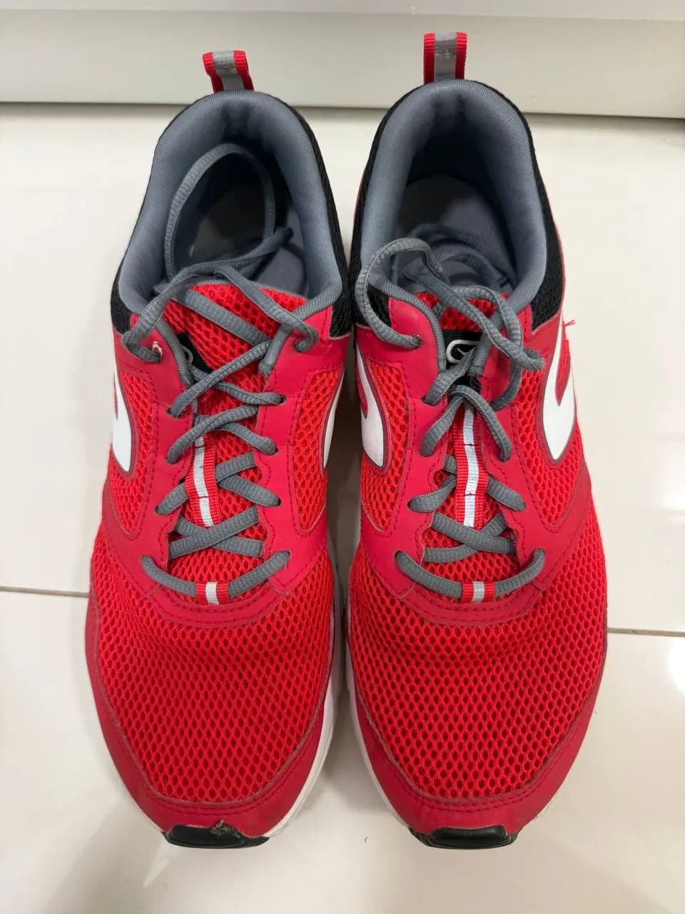Беговые кроссовки Decathlon Kalenji 42