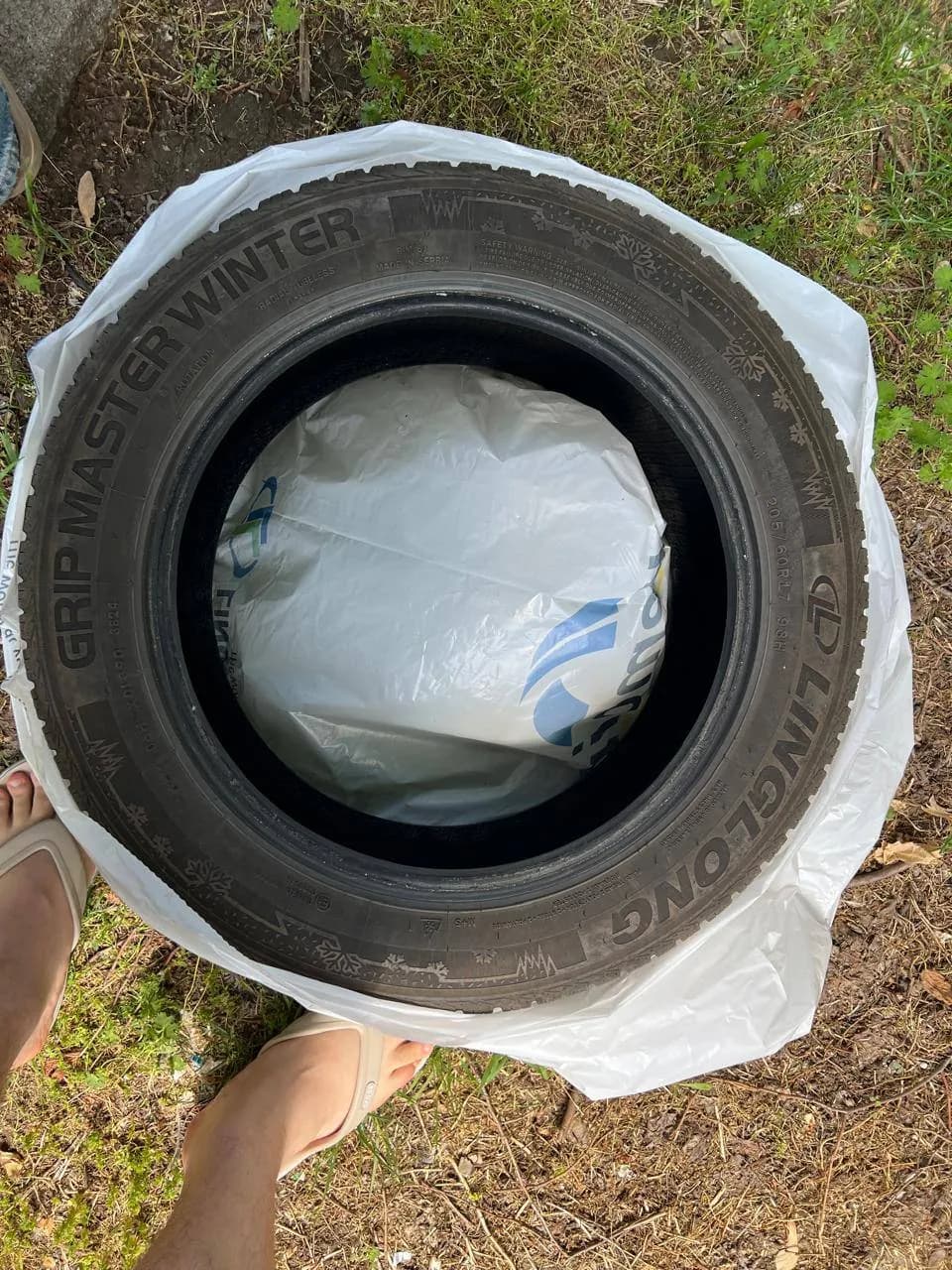 Зимняя резина Grip Master 205/60 R17