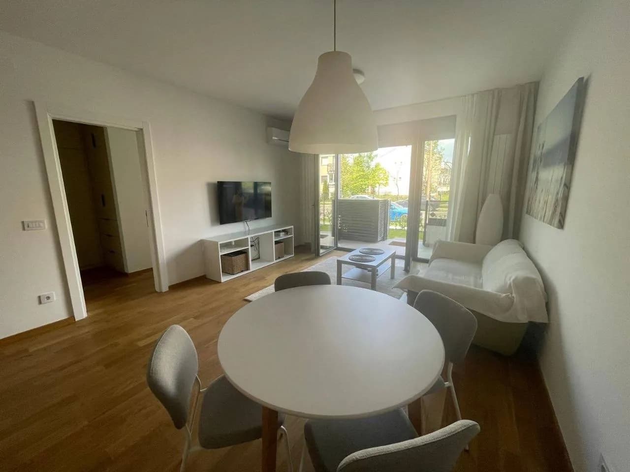Аренда 2к 65м² Нови Белград KosaKvart 850€