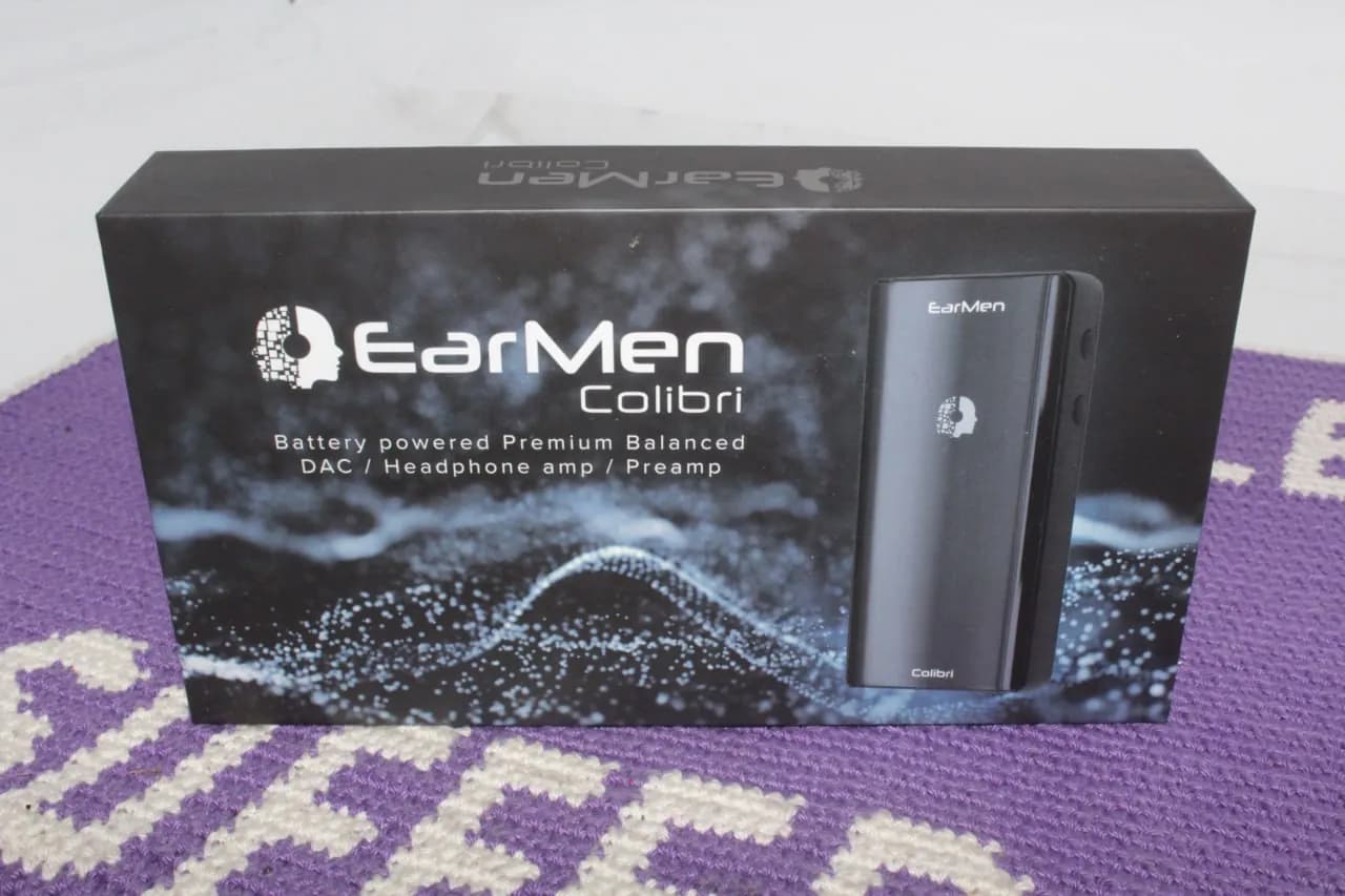 ЦАП-усилитель Earmen Colibri 17000 дин Земун