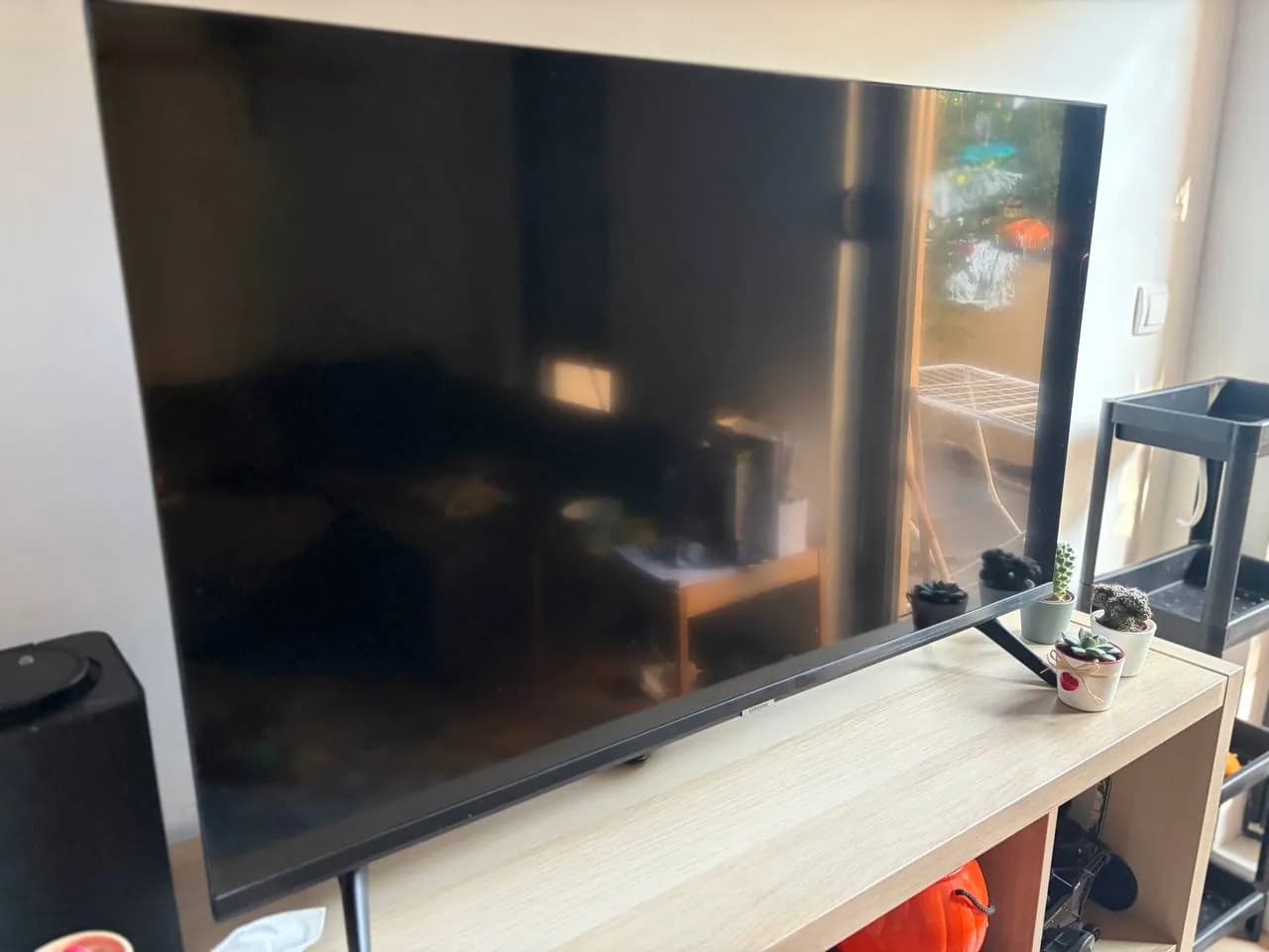 Телевизор Samsung 43 Smart TV